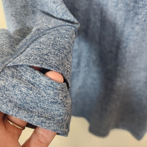 Athleta Uptempo Long Sleeve Athletic Dress Light Blue Size Medium - Picture 11 of 16